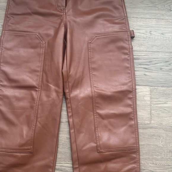 Wilfred Free | Aritzia brown faux leather straight leg pants size 2 - Picture 3 of 12